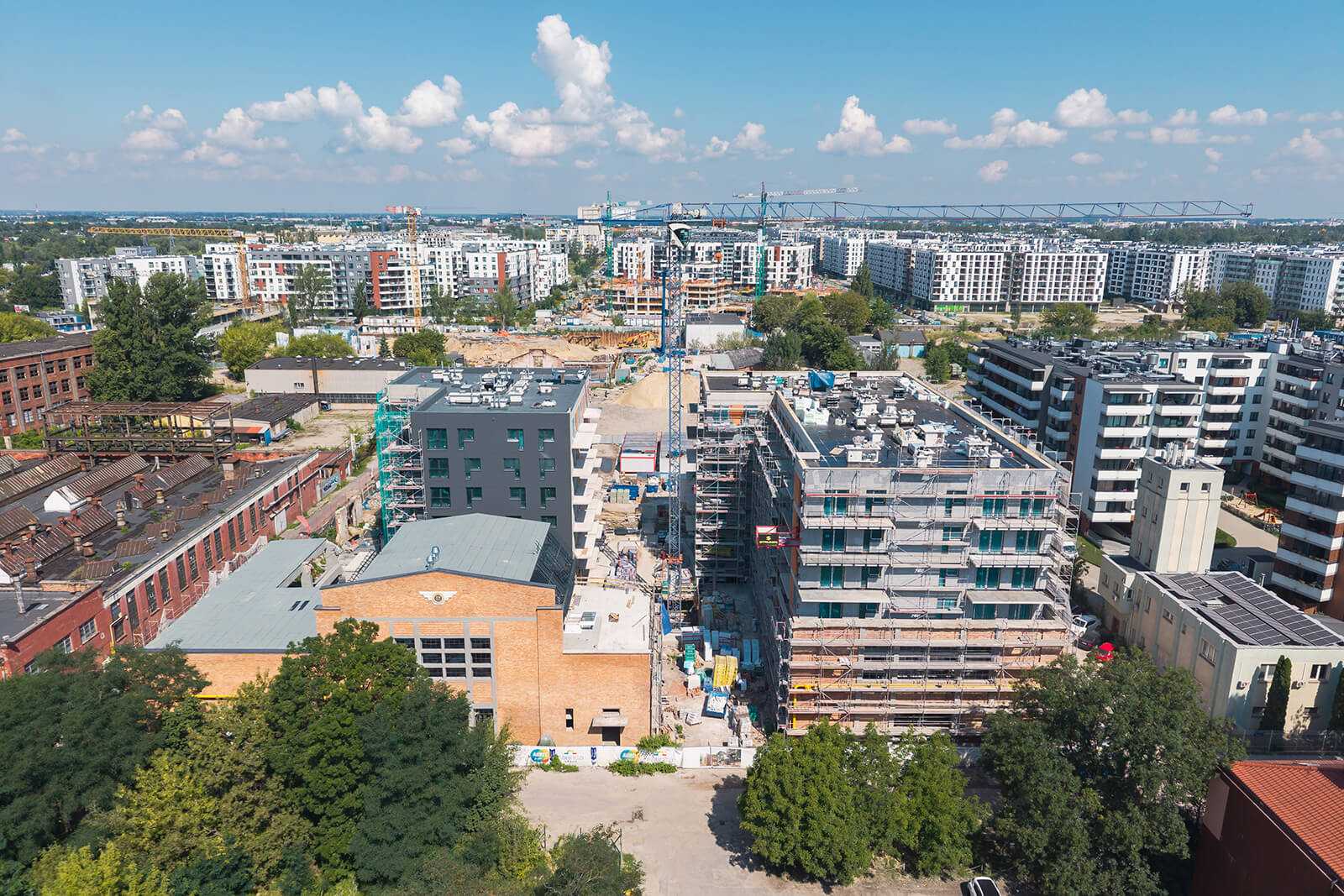 Postęp prac na budowie pierwszego etapu Fabricy Ursus w sierpień 2025 r.